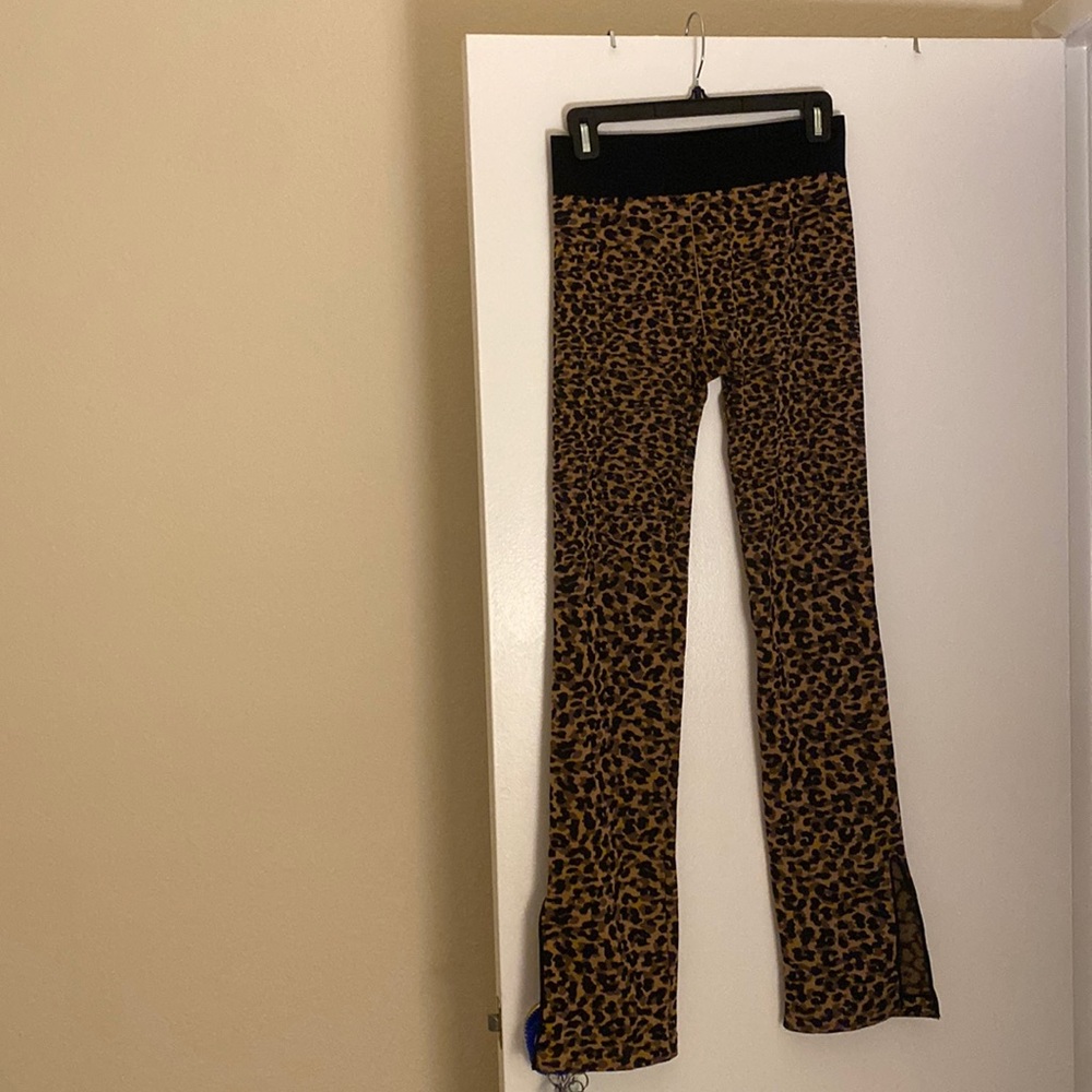 Leopard Print Flared Leggings